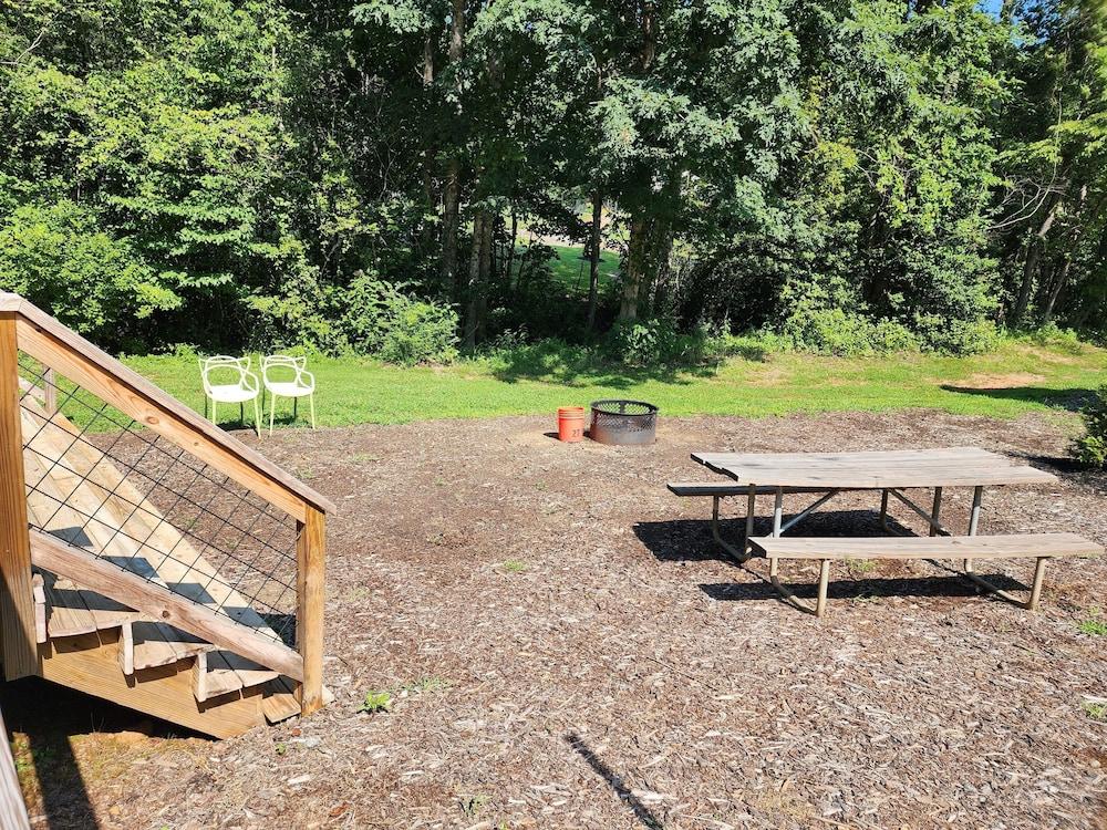 Emberglow Outdoor Resort photo 94