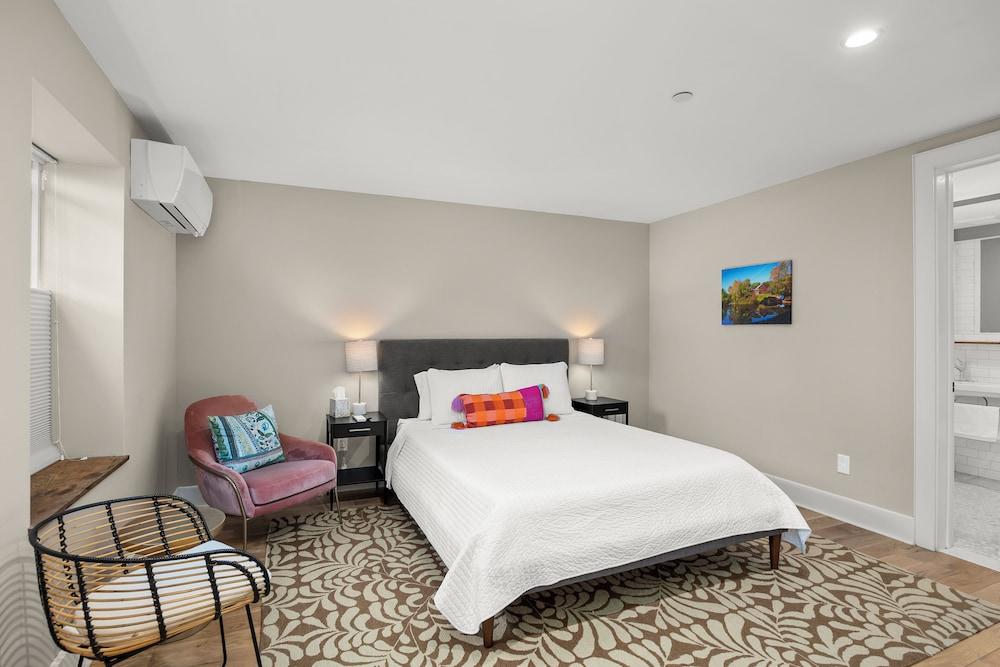 Howard Hotel photo 16