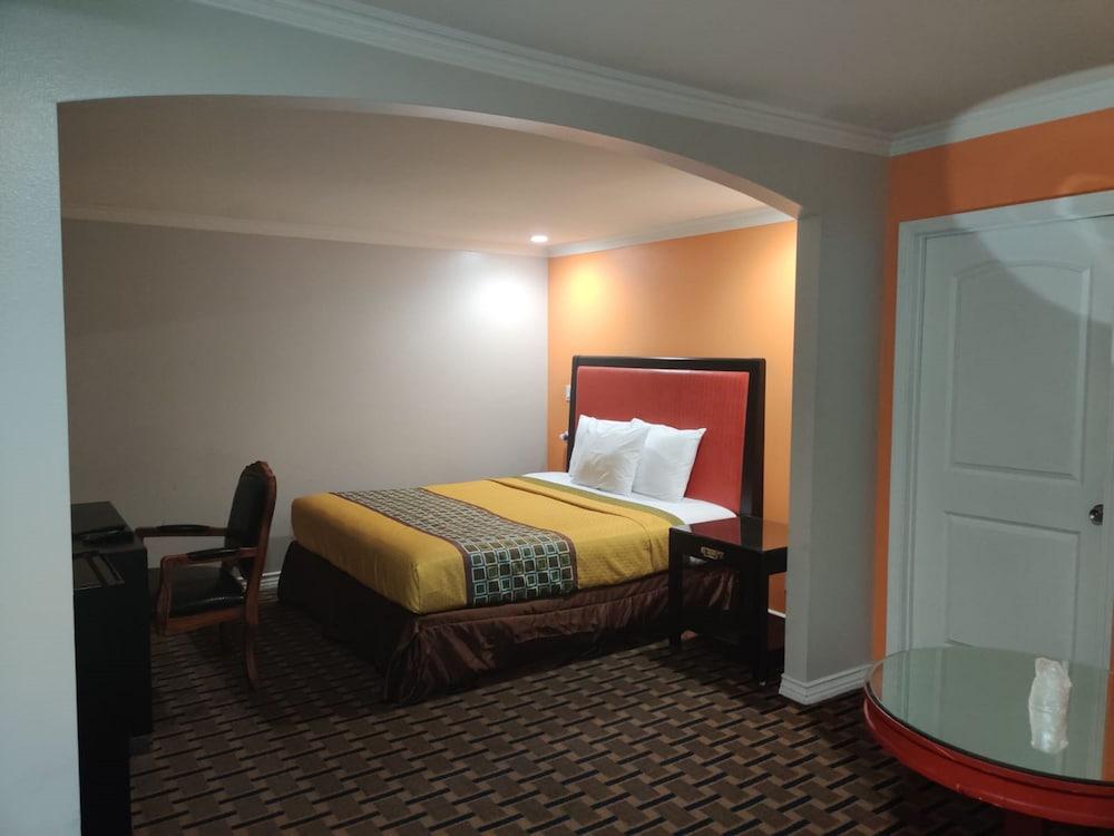 LYFE INN & SUITES by AGA - LAX Airport photo 11