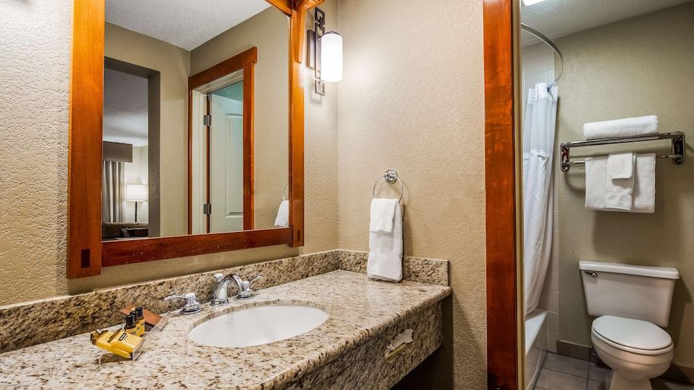 Best Western Plus High Country Inn photo 29