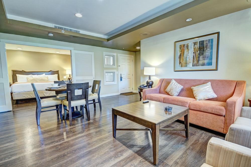 Orange Tree Resort photo 29