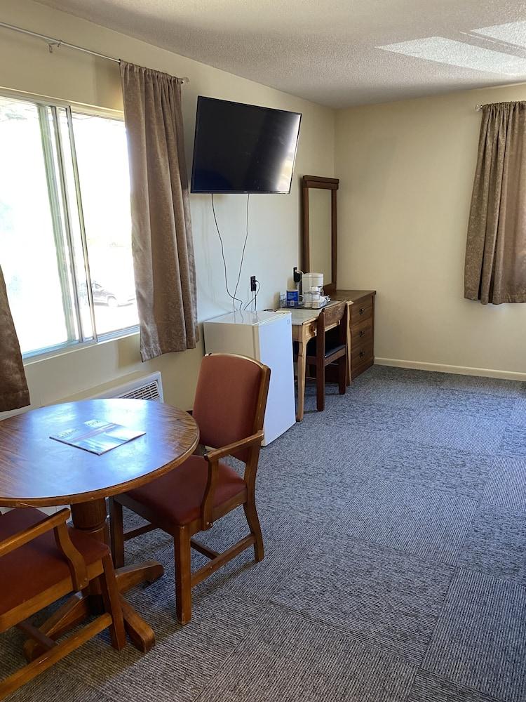Villa Moderne Motel photo 16