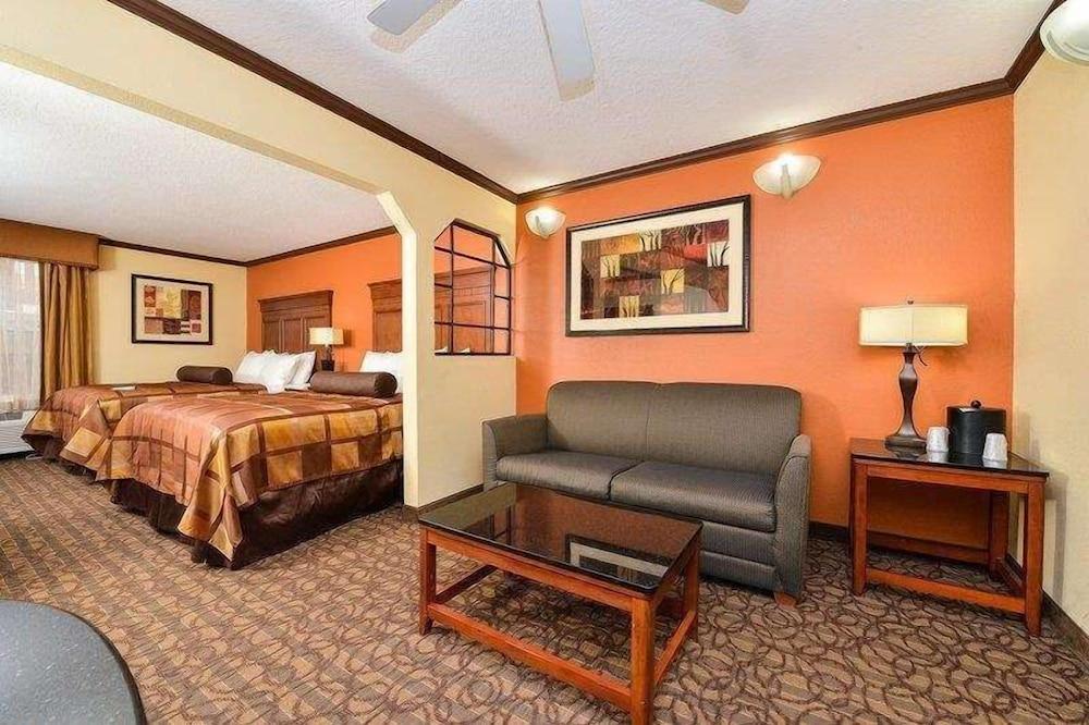 Best Western Plus Midwest Inn & Suites photo 9