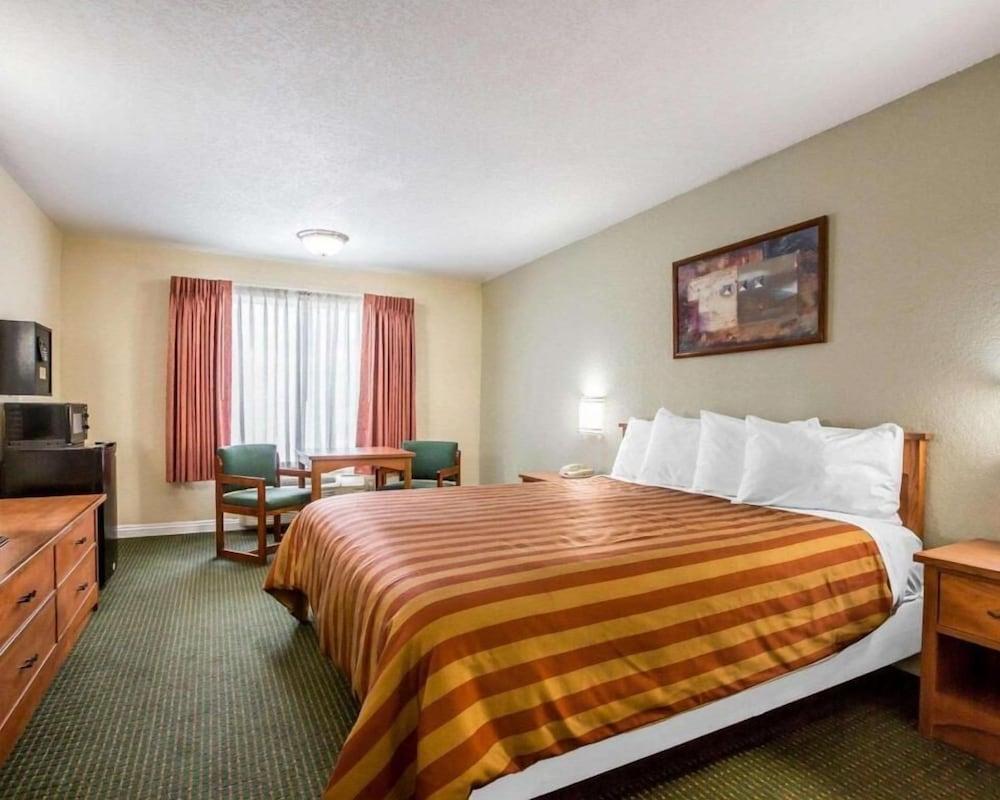 Hotel Avenida, San Clemente Beach photo 14
