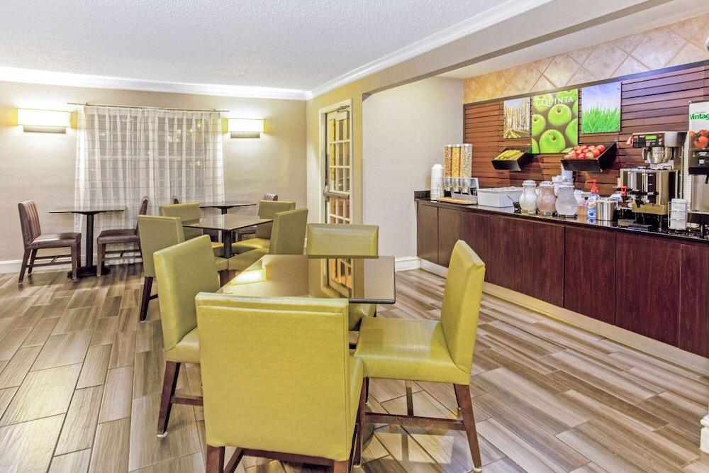 La Quinta Inn by Wyndham Wichita Falls photo 29