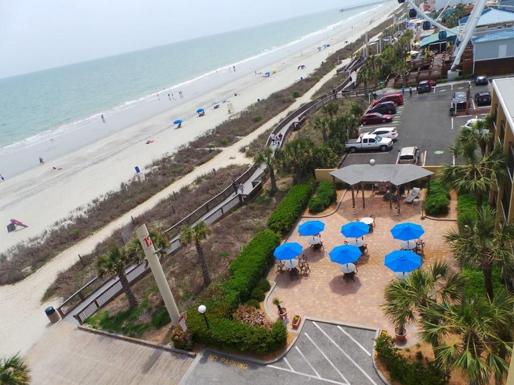 Holiday Pavilion Resort on the Boardwalk photo 38