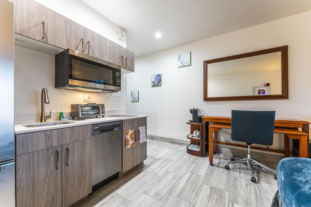Metro Tempe Extended Stay photo 20