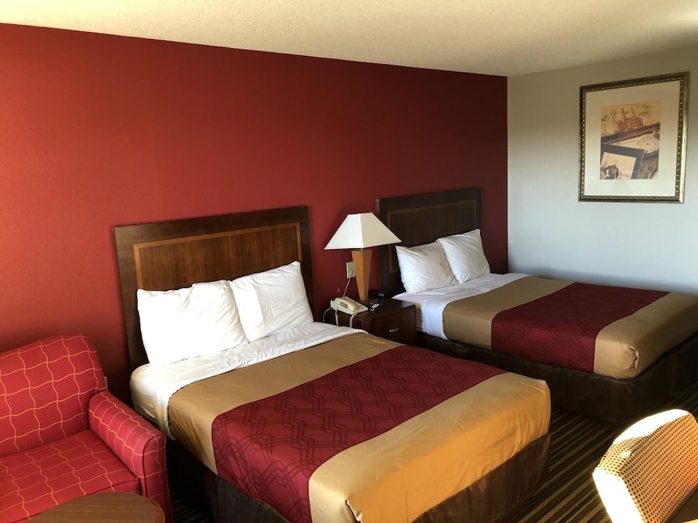 Econo Lodge Athens I-75 photo 32