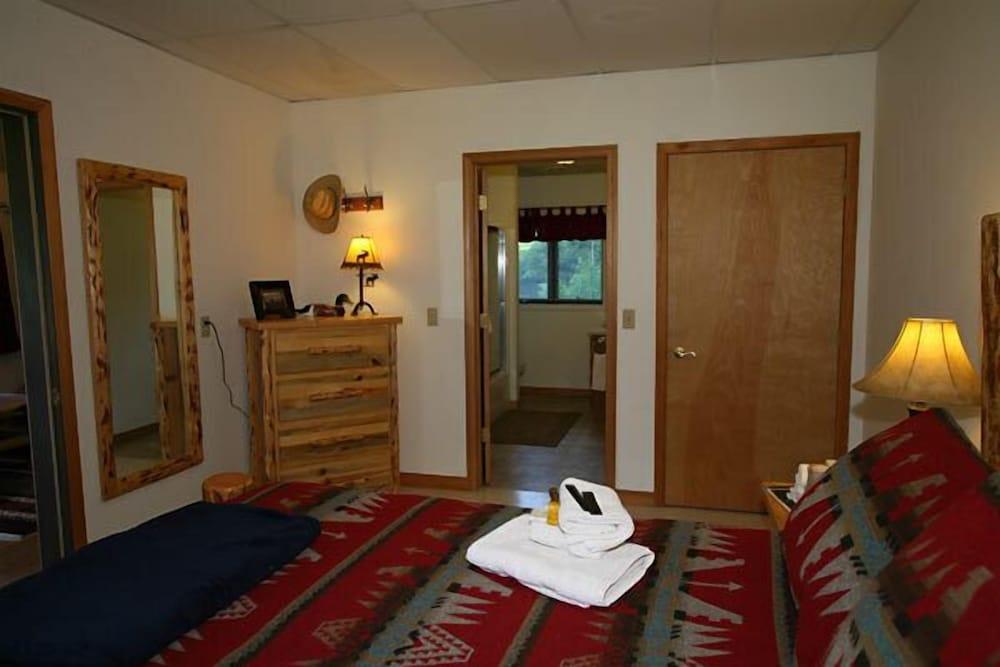 Bar W Guest Ranch photo 26