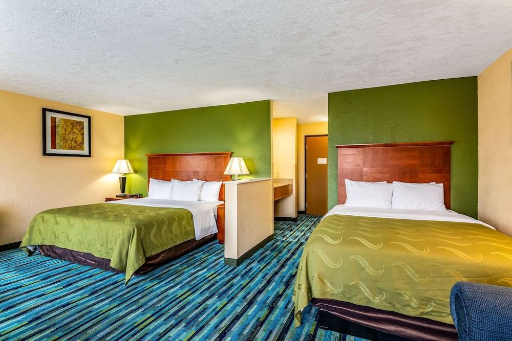 Quality Inn Los Lunas - Albuquerque South photo 19