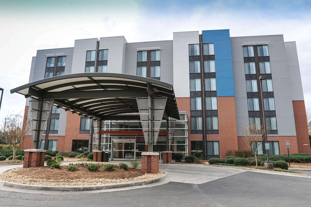 Best Western Plus Augusta North Inn & Suites photo 27