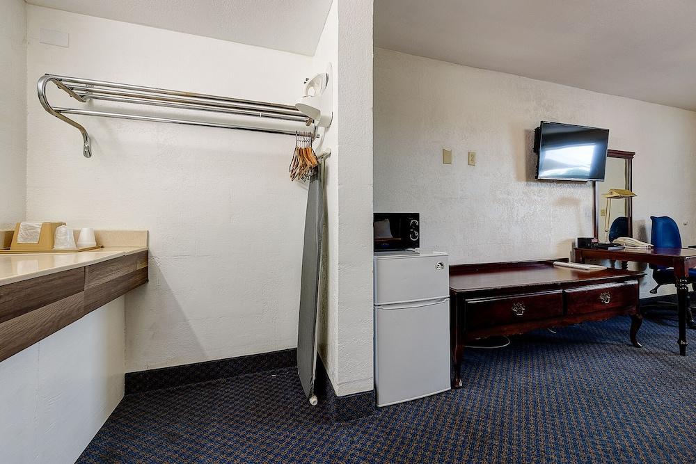 Guest Inn photo 43
