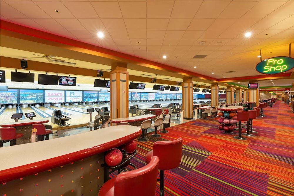 Sam's Town Hotel & Gambling Hall photo 17