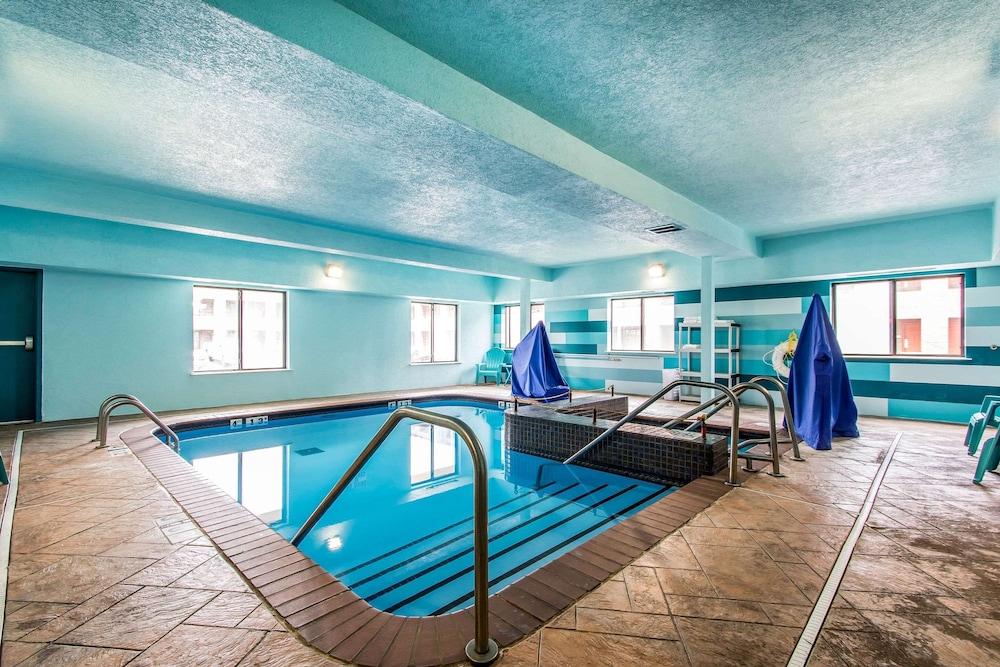 Comfort Suites Fairgrounds West photo 49