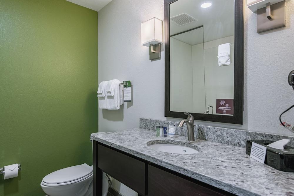 Sleep Inn & Suites Galion photo 27
