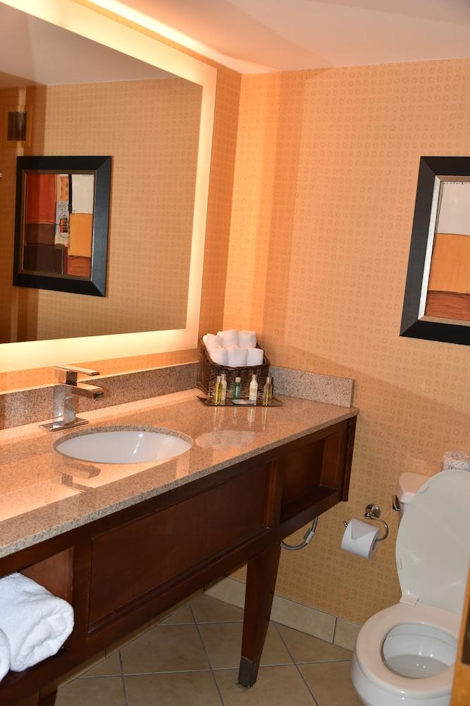 DoubleTree by Hilton Murfreesboro photo 26