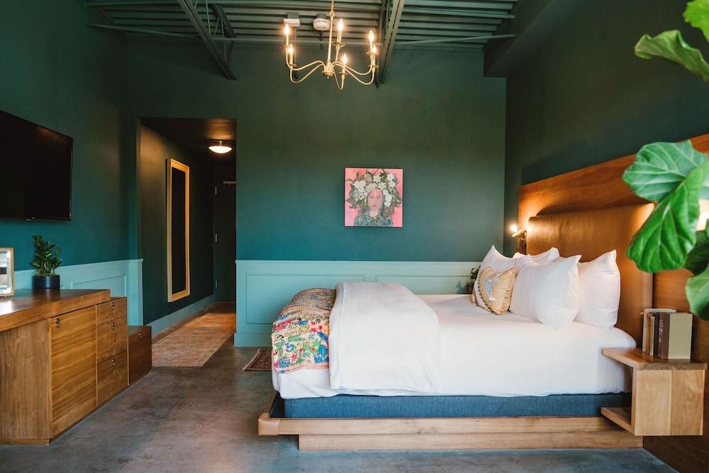 The Frances Modern Inn photo 61