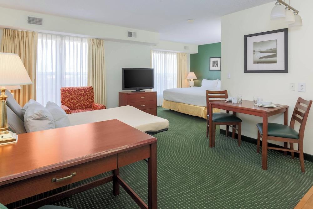 Residence Inn by Marriott Oklahoma City South photo 13