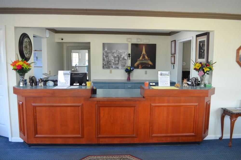 Madison Inn Lodge photo 21