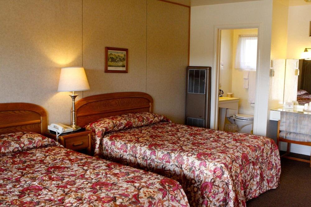 Melody Ranch Motel photo 17