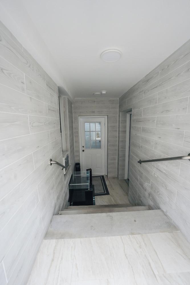 Hudson Hideaway - 3BD NYC Access photo 27