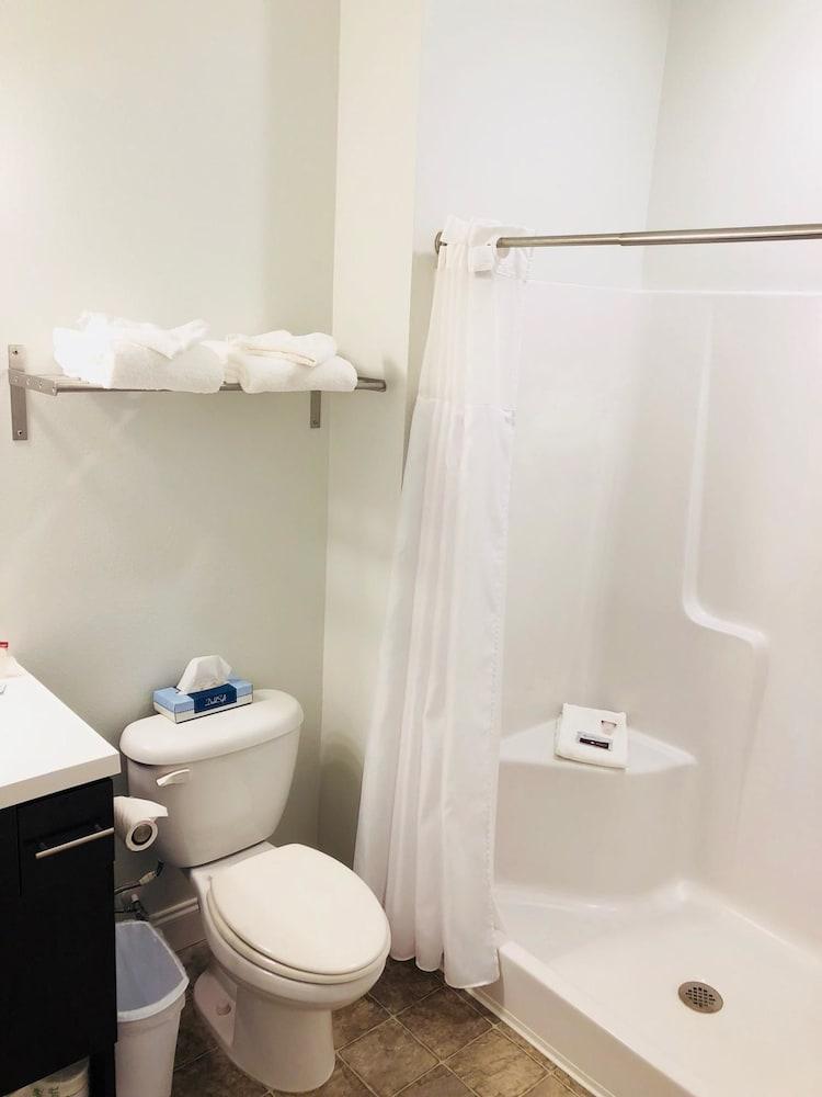 The Acorn Suites photo 26
