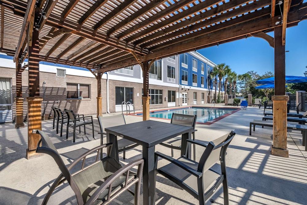 BW Plus Flagler Beach Area Inn & Suites photo 18