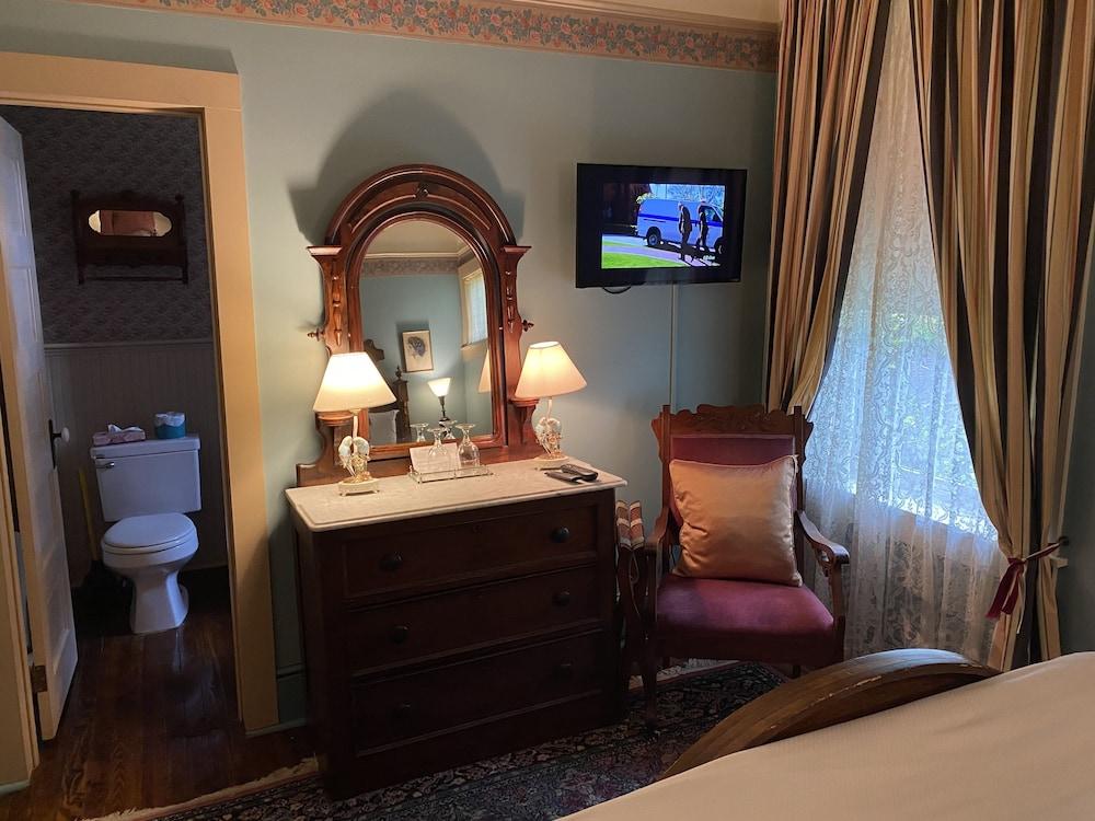 Atlantic Hotel photo 42