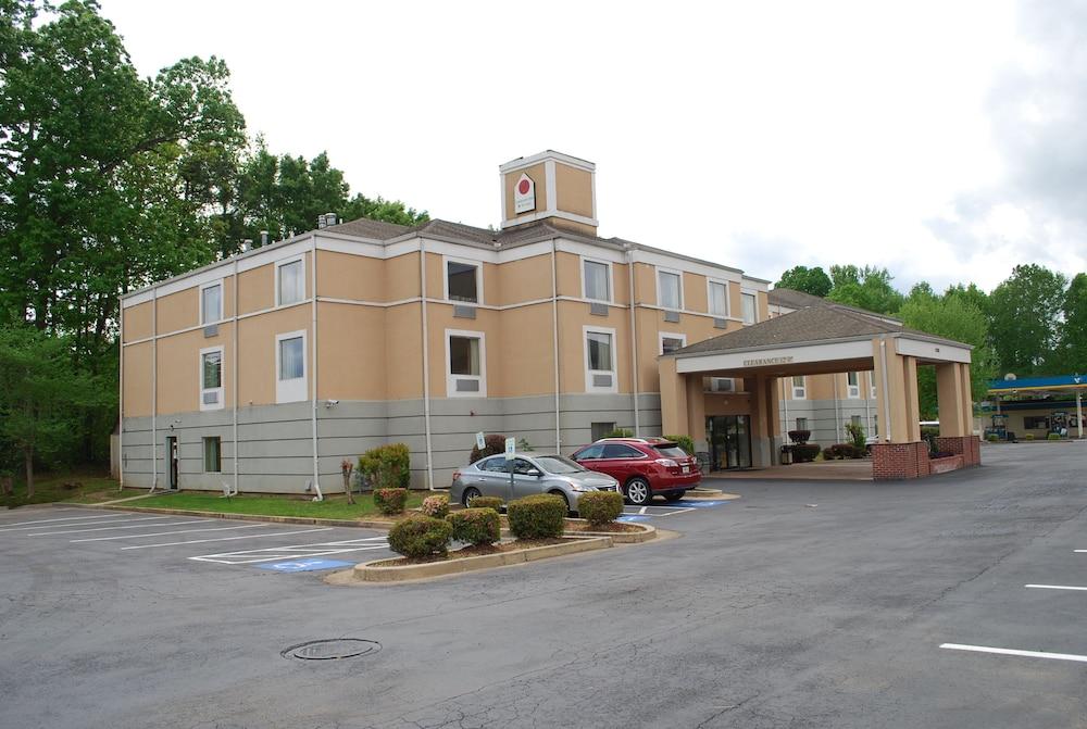 Jameson Inn and Suites Riverdale photo 29