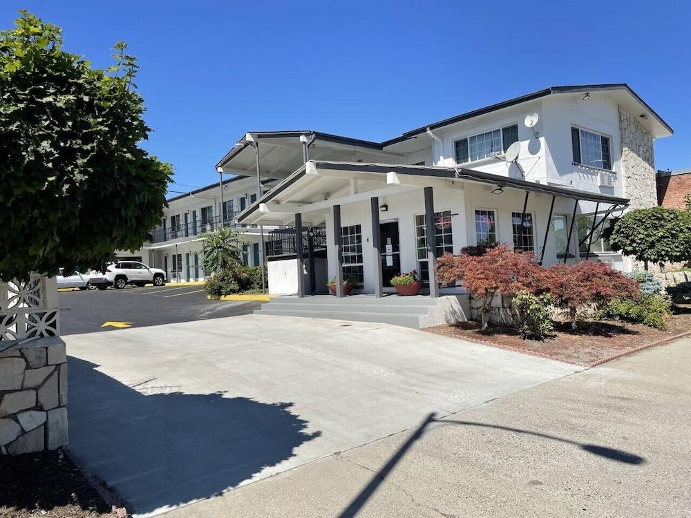 Downtown Inn photo 1