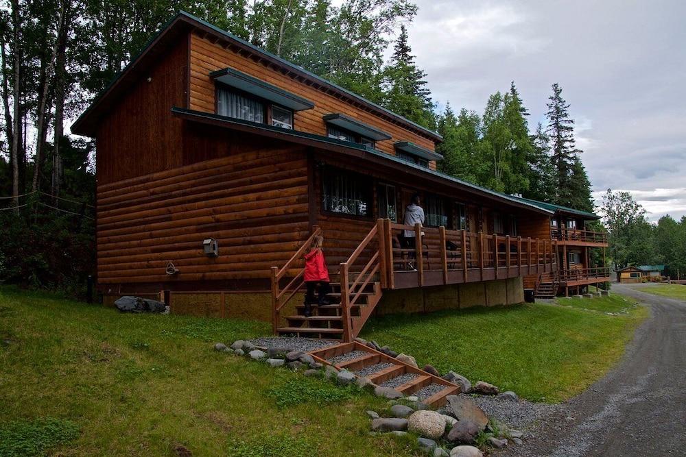 Great Alaska Adventures Lodge photo 12