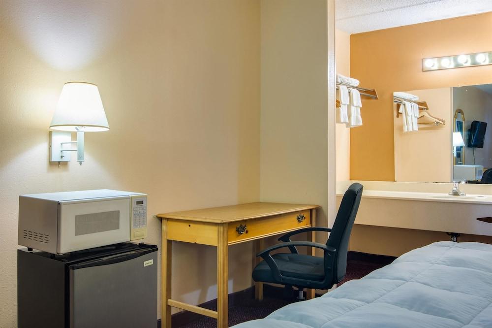 Motel 6 Macon, GA photo 16