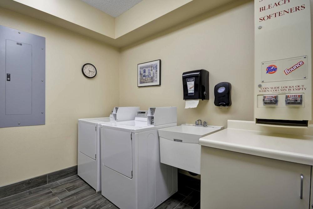TownePlace Suites by Marriott Sioux Falls photo 24