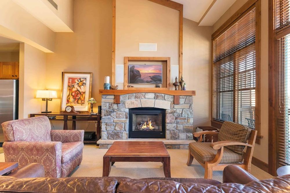 East West Hospitality Tahoe photo 89