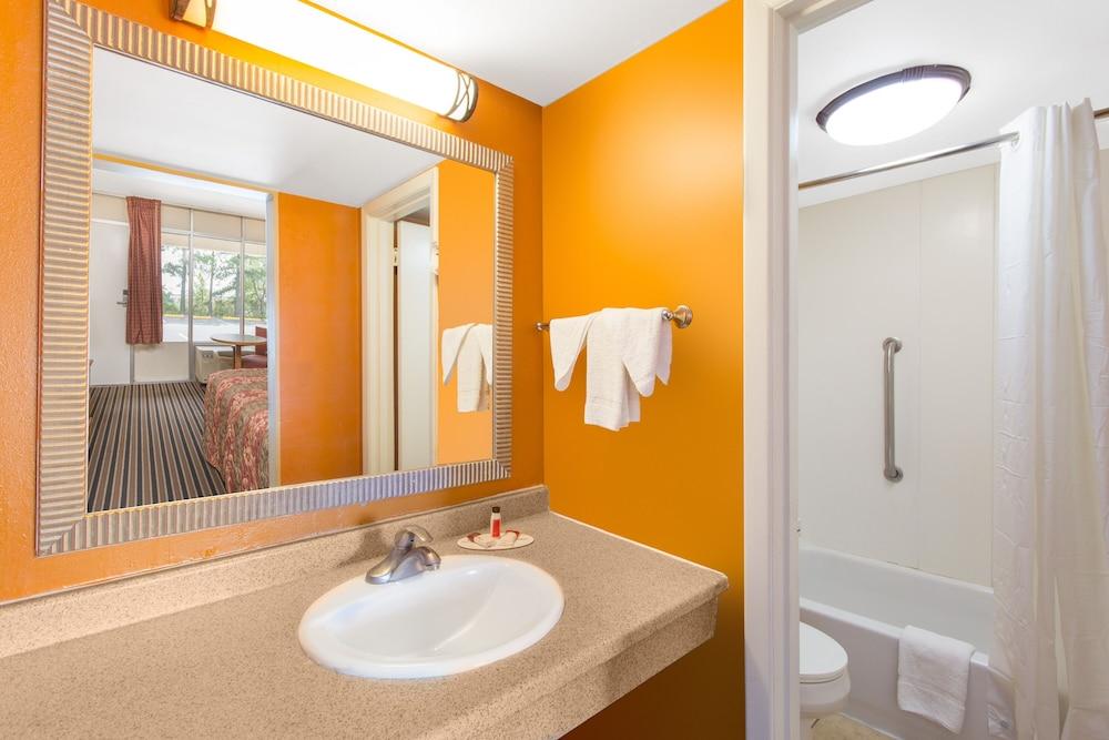 Garden Inn photo 17