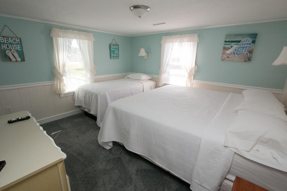 Outer Banks Motel - Village Accommodations photo 85