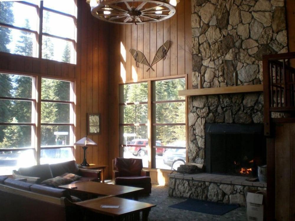 Stony Creek Lodge photo 4