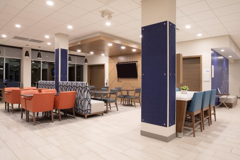 Holiday Inn Express and Suites Burley by IHG photo 44
