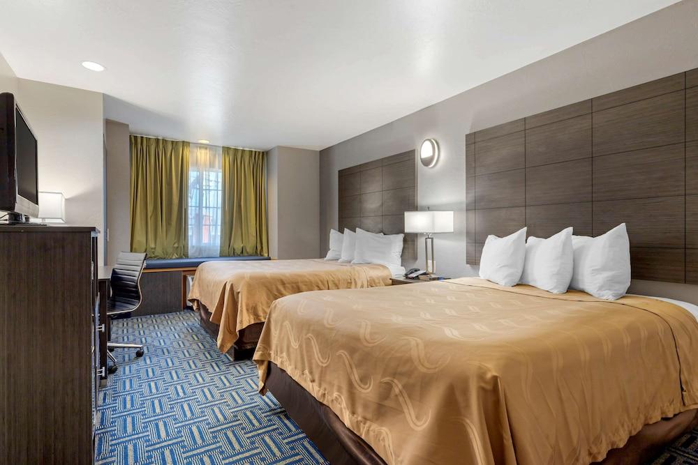 Quality Inn Sallisaw photo 17