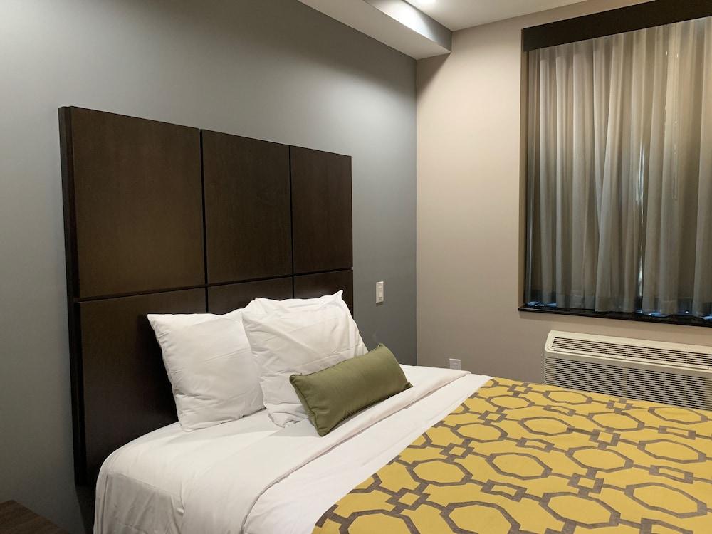 Voyage Hotel photo 16