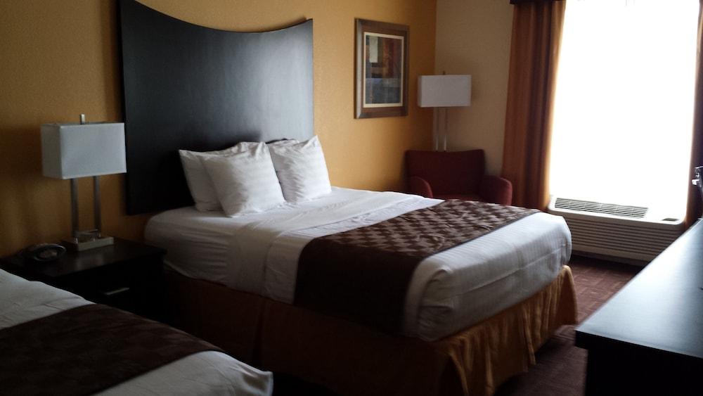 Paradise Inn & Suites photo 21