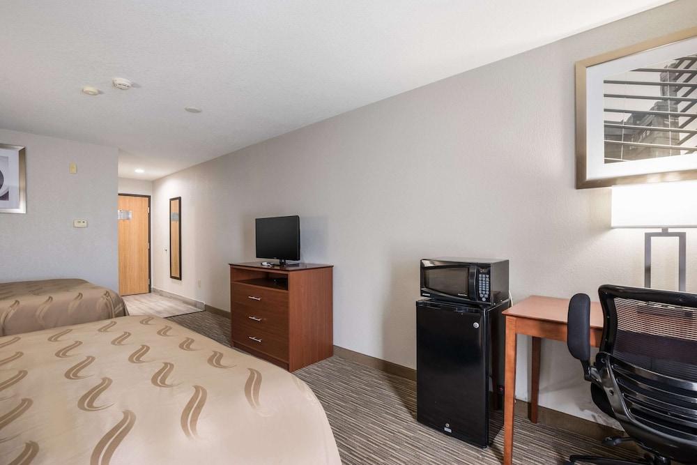 Quality Inn & Suites Lodi I-90 photo 24