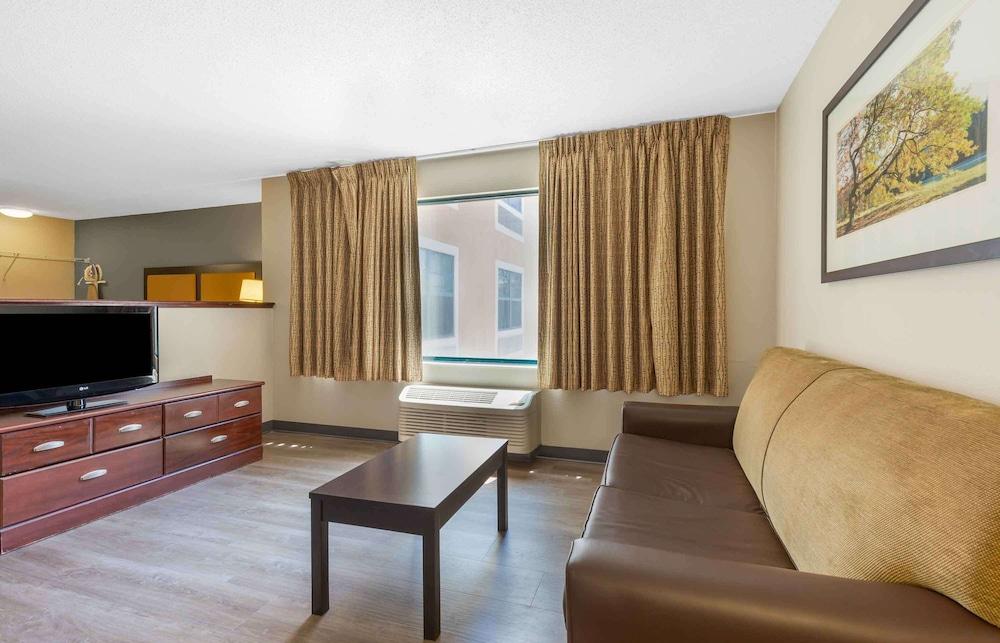 Extended Stay America Suites Washington DC Chantilly Dulles photo 21