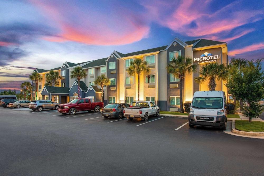 Microtel Inn & Suites by Wyndham Panama City photo 46