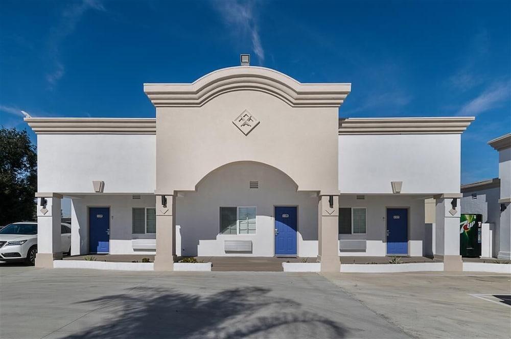 Motel 6 Lomita, CA photo 29
