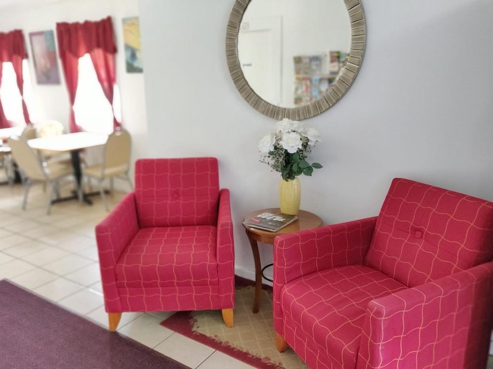 Countryside Inn photo 3