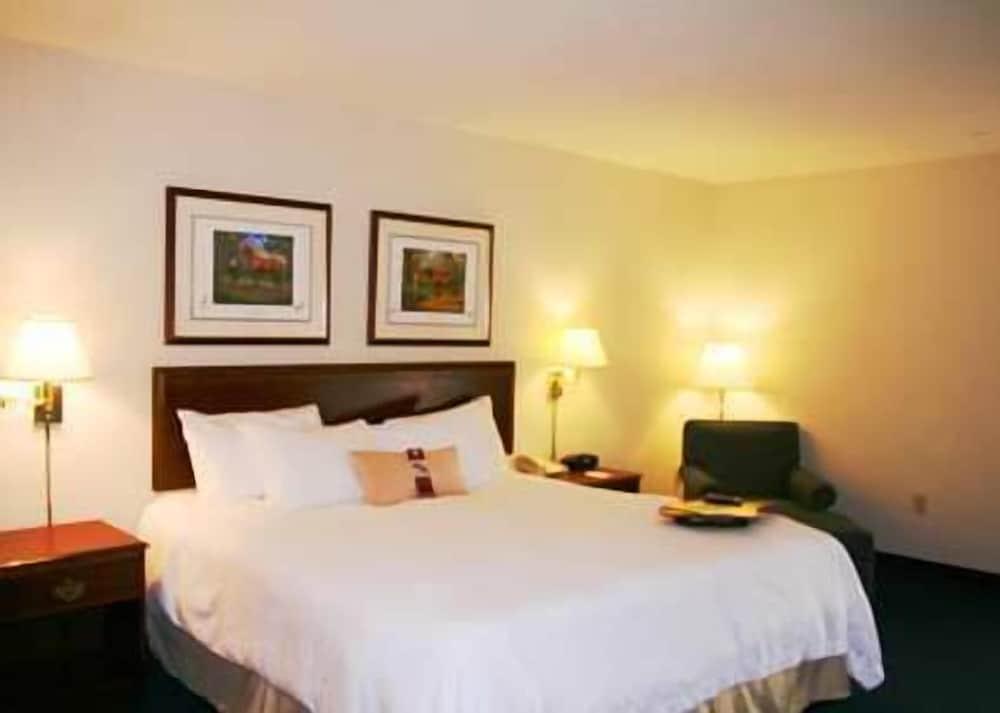 Hampton Inn Lexington/Georgetown photo 7