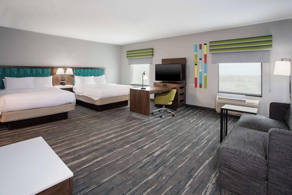 Hampton Inn & Suites Athens-I-65 (Huntsville Area) photo 12