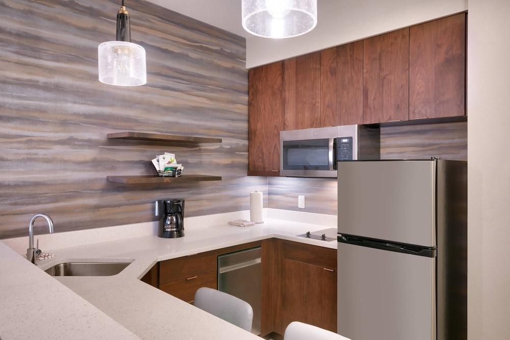 Residence Inn by Marriott Phoenix West/Avondale photo 16