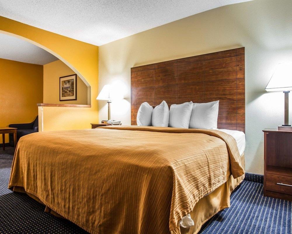 Quality Inn Mullins - Marion photo 22